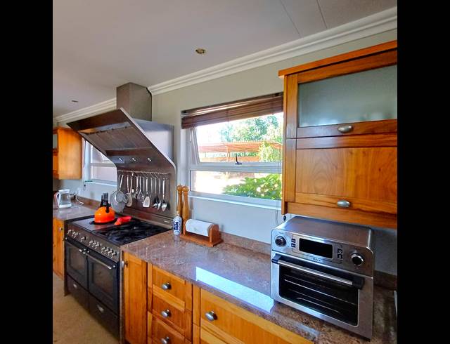 10.50HA FARM FOR SALE IN STERKFONTEIN AH